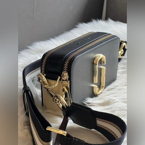 Marc Jacobs The Snapshot - Picture 3 of 16